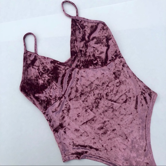 Brand New Pink Velvet Bodysuit - Picture 5 of 7